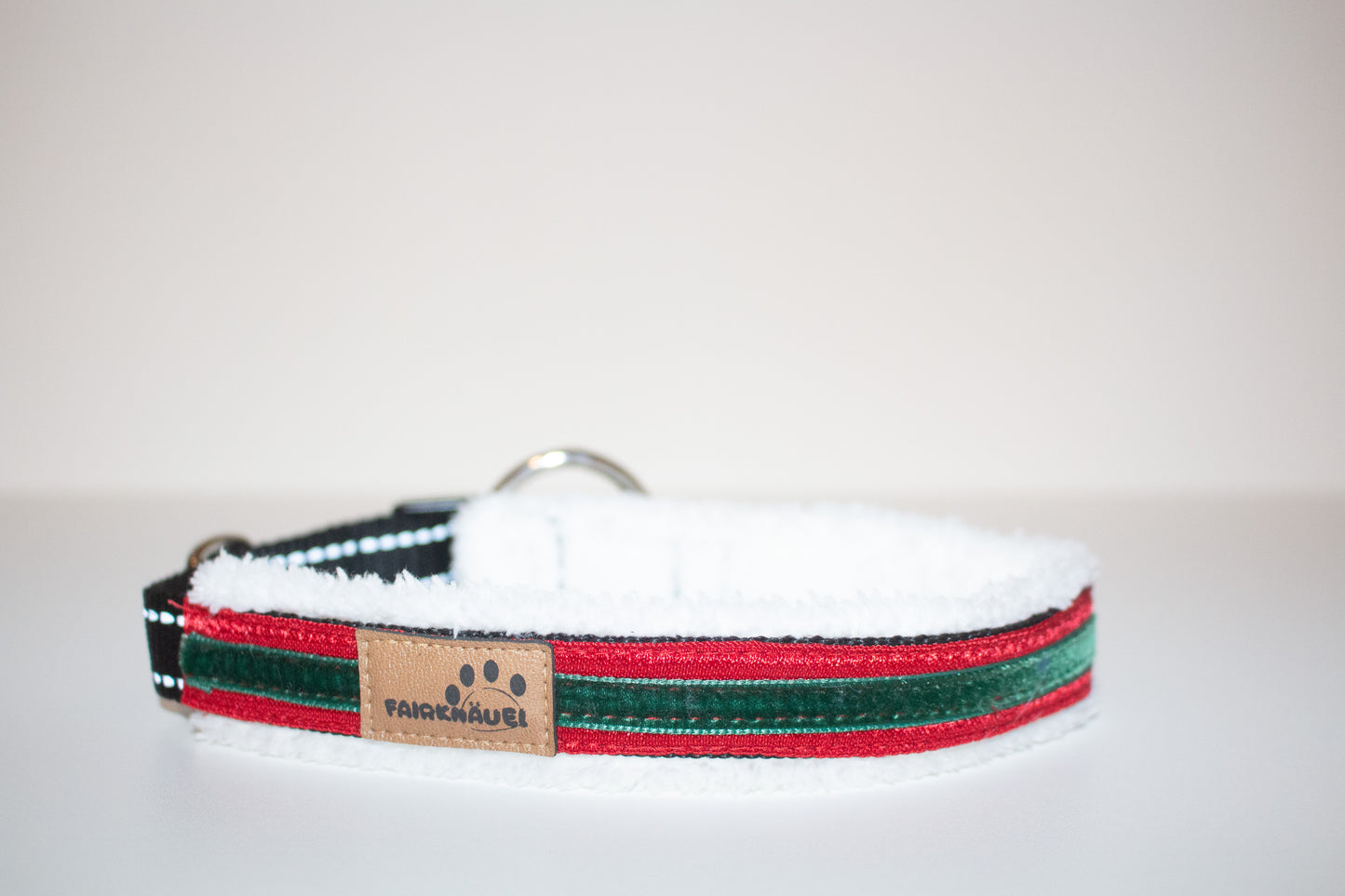 Halsband Weihnachtstraum Rot Grün weiß