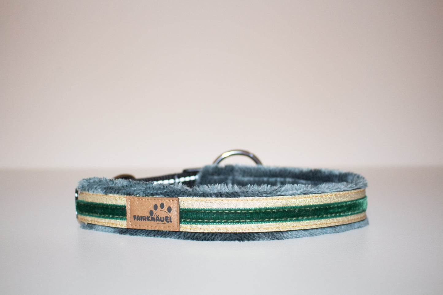 Halsband Weihnachtstraum Gold Grün Grau